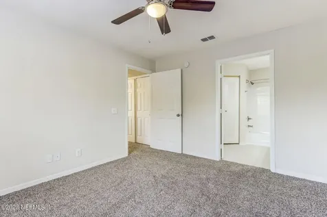 13700 Richmond Park Drive N Jacksonville FL 32224