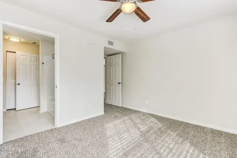 13700 Richmond Park Drive N Jacksonville FL 32224
