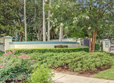 13700 Richmond Park Drive N Jacksonville FL 32224