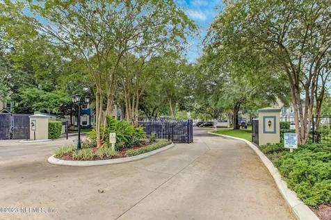 13700 Richmond Park Drive N Jacksonville FL 32224