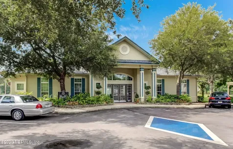 13700 Richmond Park Drive N Jacksonville FL 32224