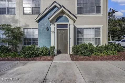 13700 Richmond Park Drive N Jacksonville FL 32224