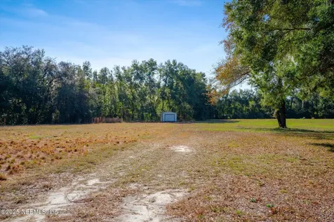 149 State Road 20 Palatka FL 32177