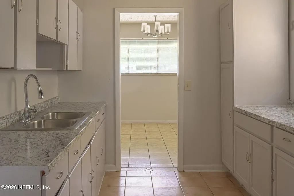 2521 Chris Court Jacksonville FL 32210