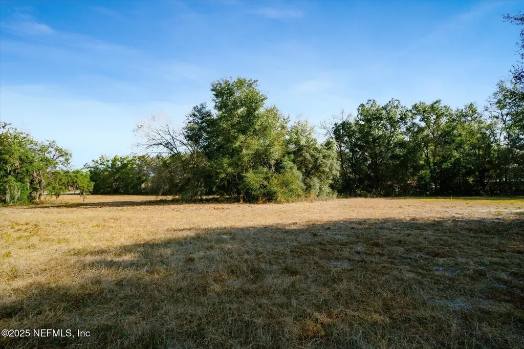 149 State Road 20 Palatka FL 32177