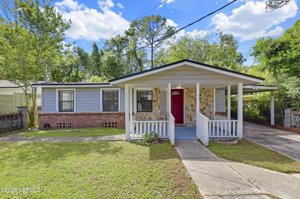9062 2nd Avenue Jacksonville FL 32208