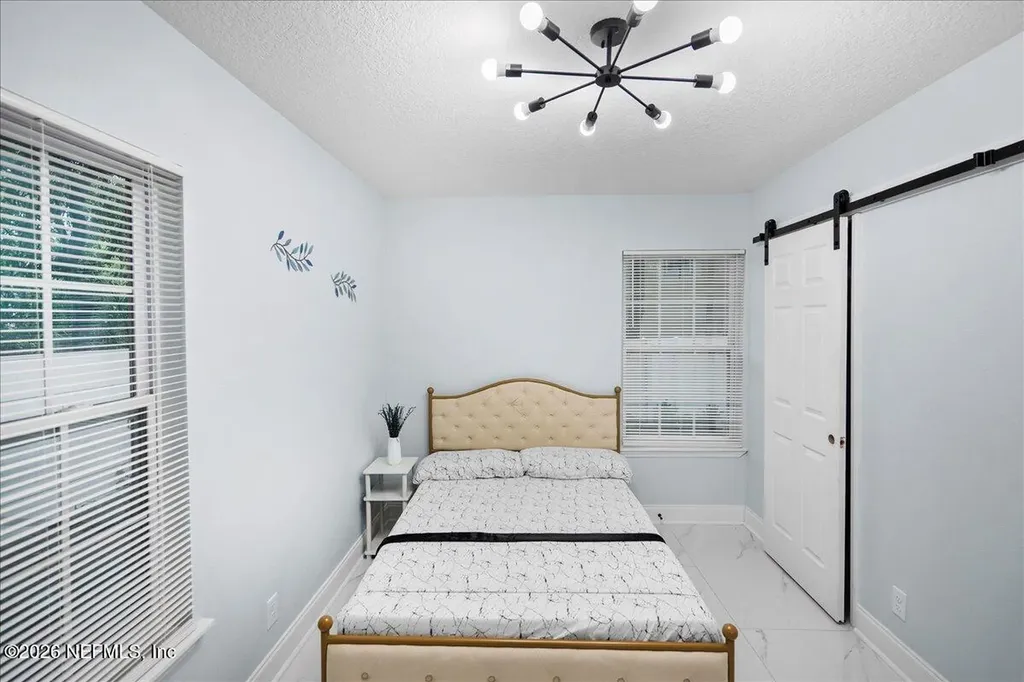 619 S 10th Street Fernandina Beach FL 32034