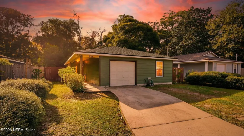 735 N Cypress Avenue Green Cove Springs FL 32043
