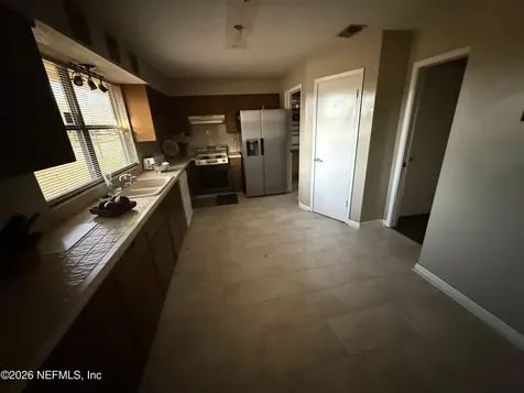 5496 La Moya Avenue Jacksonville FL 32210