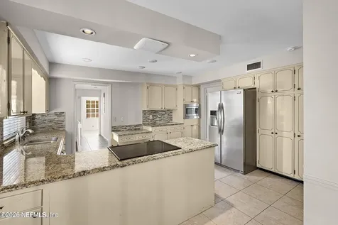 1922 Holly Oaks Ravine Drive Jacksonville FL 32225