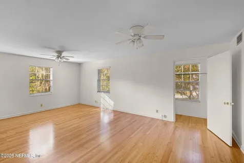 1922 Holly Oaks Ravine Drive Jacksonville FL 32225