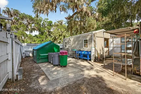 201 Oak Street Welaka FL 32189