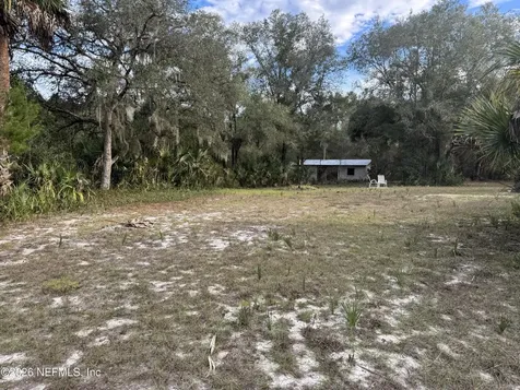 850 Cousintown Road Interlachen FL 32148