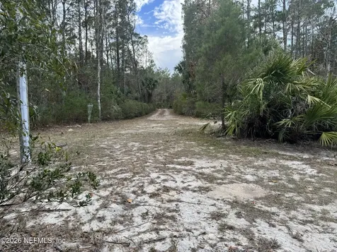850 Cousintown Road Interlachen FL 32148