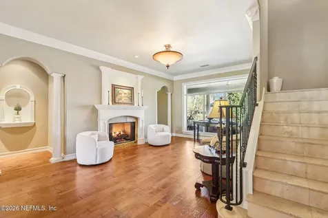 8881 Shining Oak Court Jacksonville FL 32217