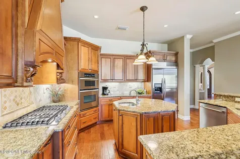 8881 Shining Oak Court Jacksonville FL 32217