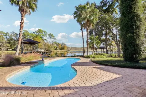 8881 Shining Oak Court Jacksonville FL 32217