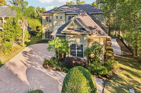 8881 Shining Oak Court Jacksonville FL 32217