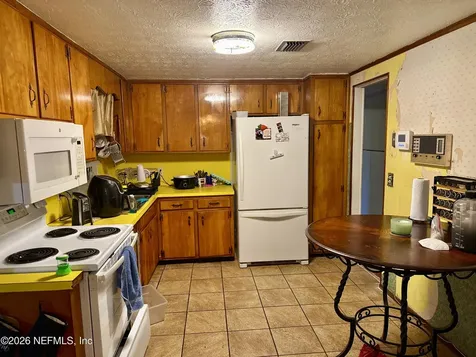 7235 Dostie Drive E Jacksonville FL 32209