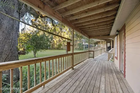 127 Duck Drive Crescent City FL 32112