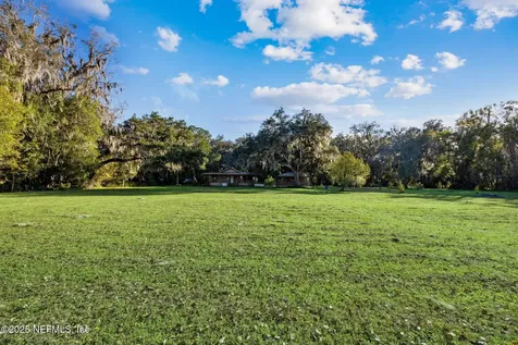 127 Duck Drive Crescent City FL 32112