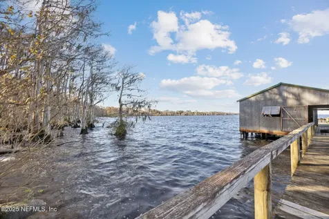 127 Duck Drive Crescent City FL 32112