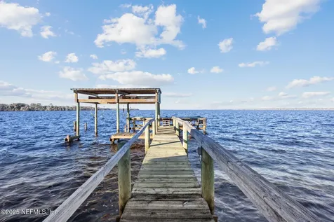 127 Duck Drive Crescent City FL 32112