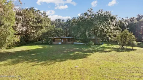 127 Duck Drive Crescent City FL 32112