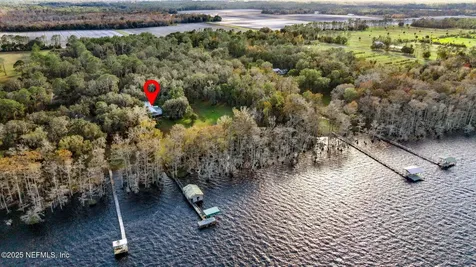 127 Duck Drive Crescent City FL 32112