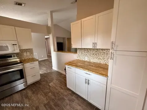 1787 Longleaf Pine Way Jacksonville FL 32225