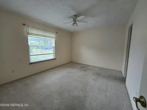 2520 Stern Drive S Jacksonville FL 32233