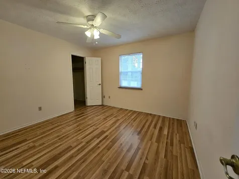 2520 Stern Drive S Jacksonville FL 32233