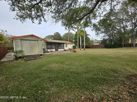 2520 Stern Drive S Jacksonville FL 32233