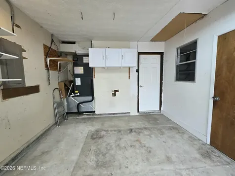 2520 Stern Drive S Jacksonville FL 32233