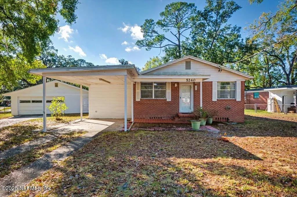 5240 Royce Avenue Jacksonville FL 32205