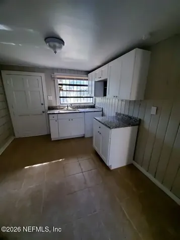3732 Whitehall Street Jacksonville FL 32206