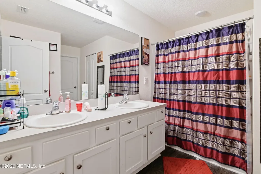 1986 Pebble Point Drive Green Cove Springs FL 32043