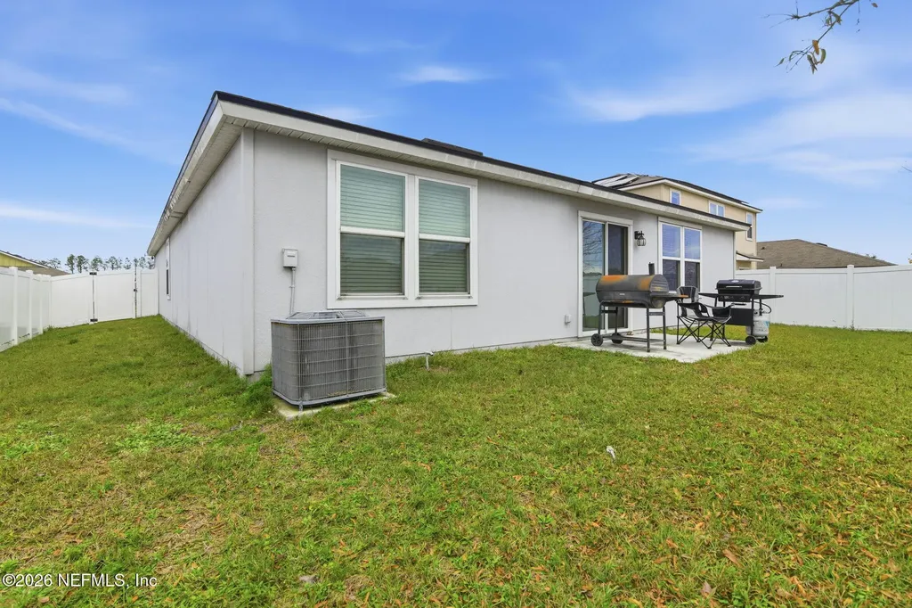 1986 Pebble Point Drive Green Cove Springs FL 32043