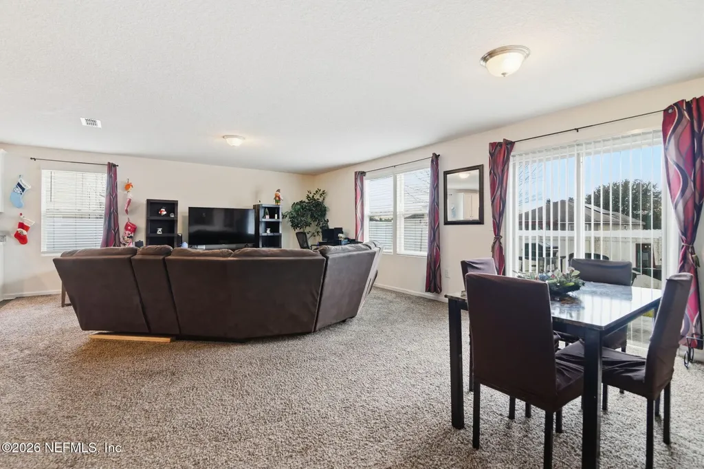 1986 Pebble Point Drive Green Cove Springs FL 32043