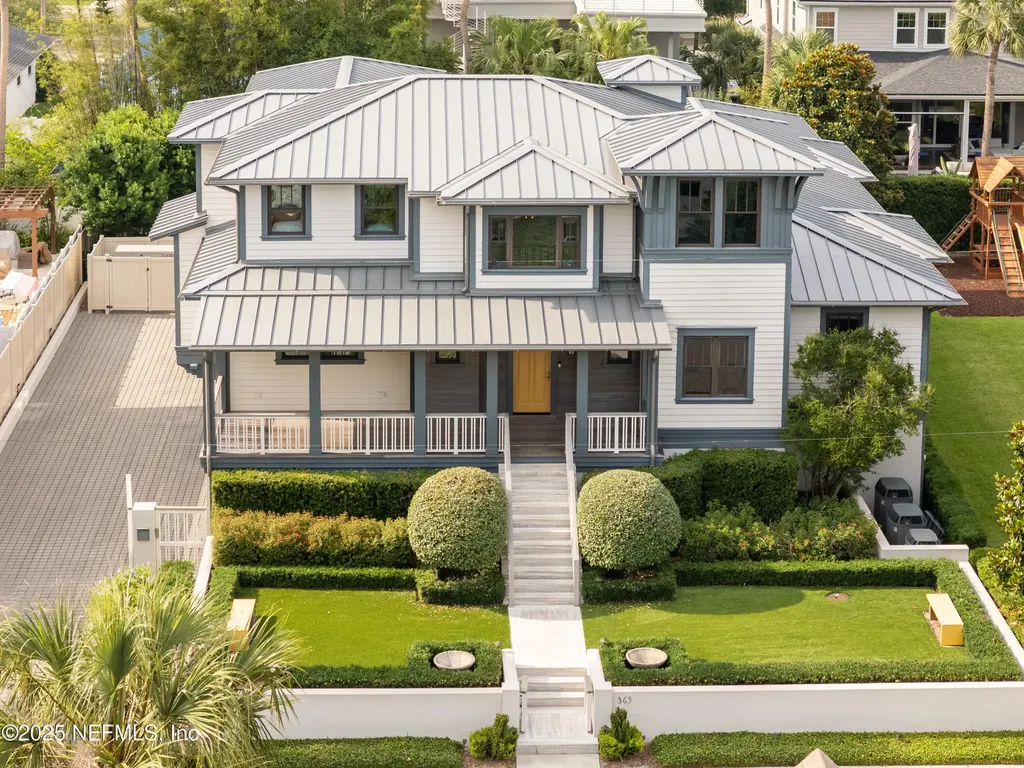 365 8th Street Atlantic Beach FL 32233