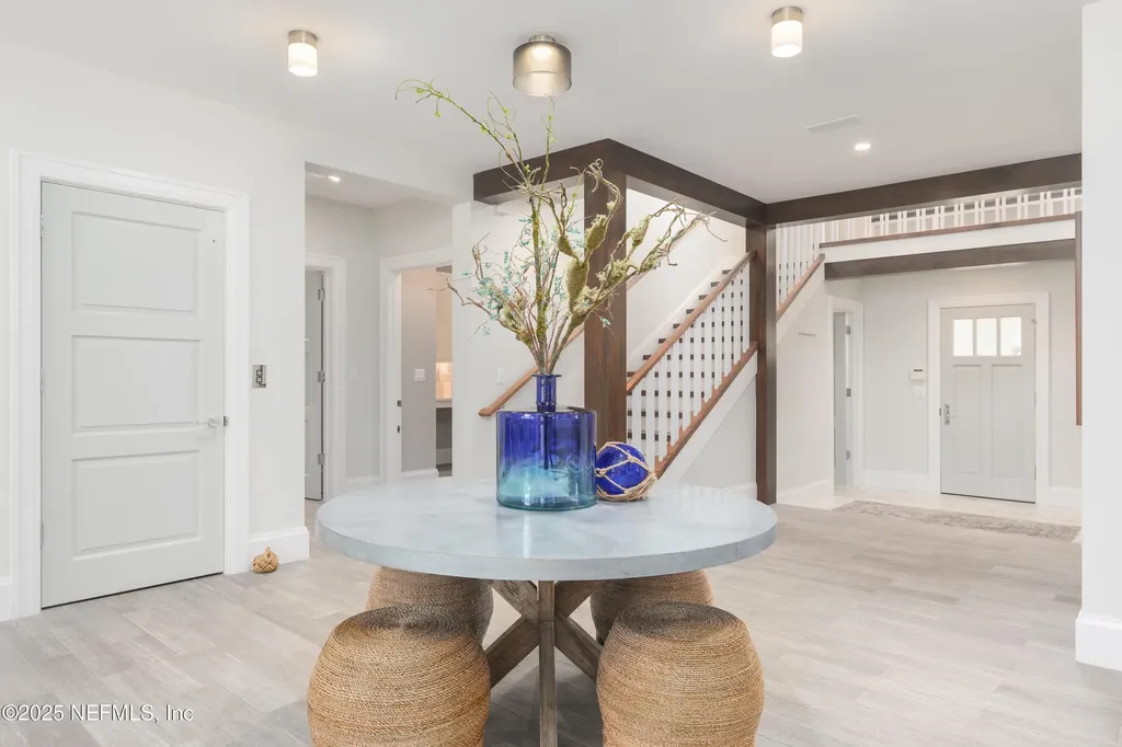 365 8th Street Atlantic Beach FL 32233