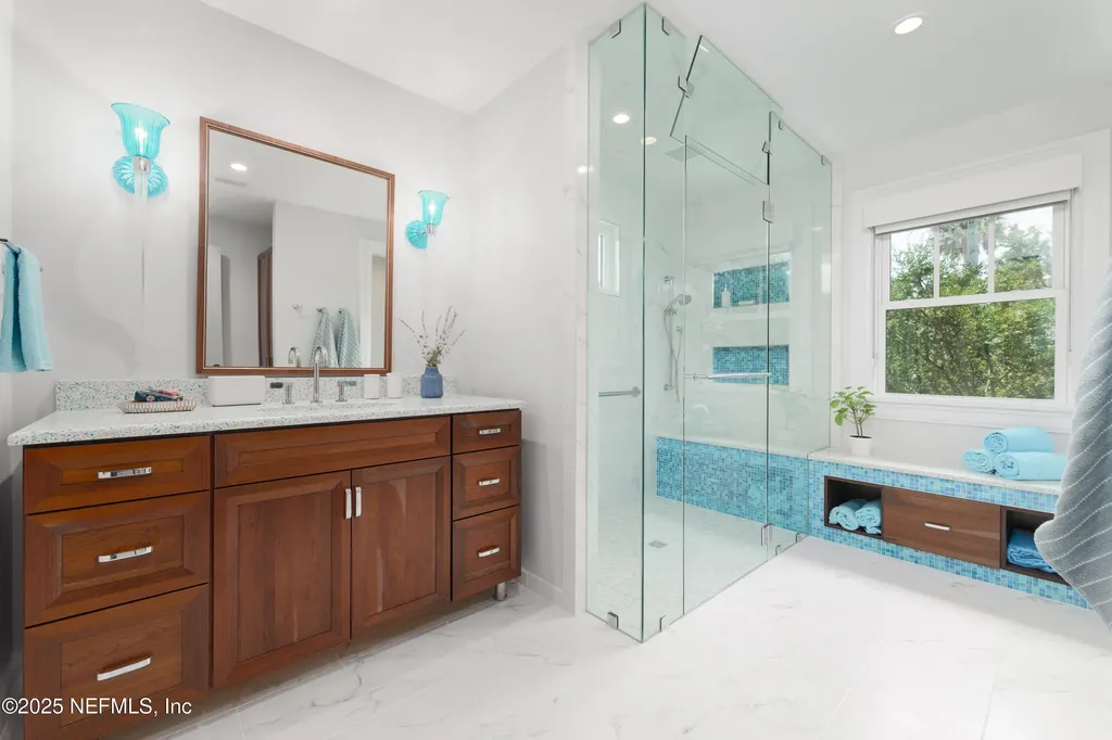 365 8th Street Atlantic Beach FL 32233