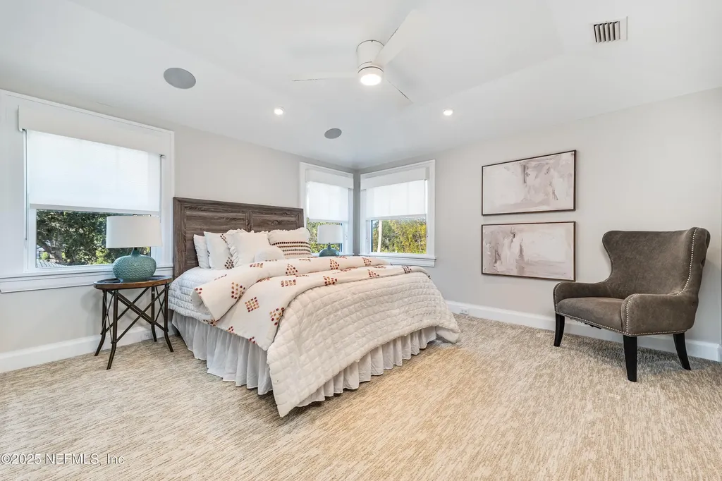 365 8th Street Atlantic Beach FL 32233