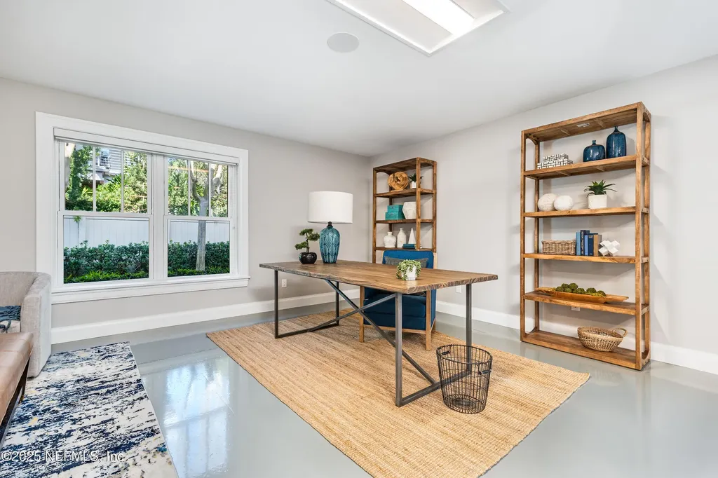 365 8th Street Atlantic Beach FL 32233