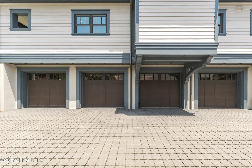 365 8th Street Atlantic Beach FL 32233