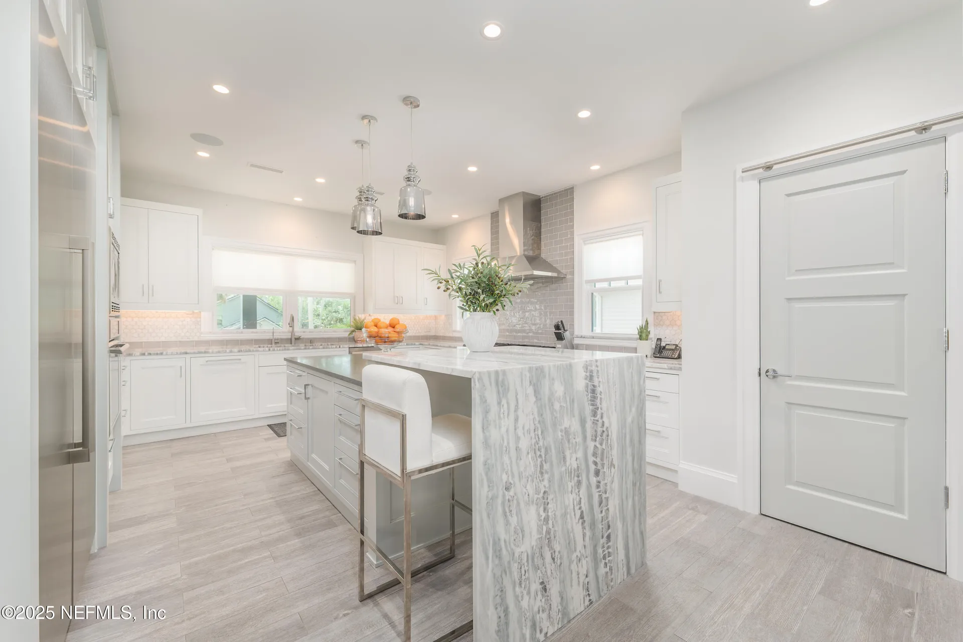 365 8th Street Atlantic Beach FL 32233