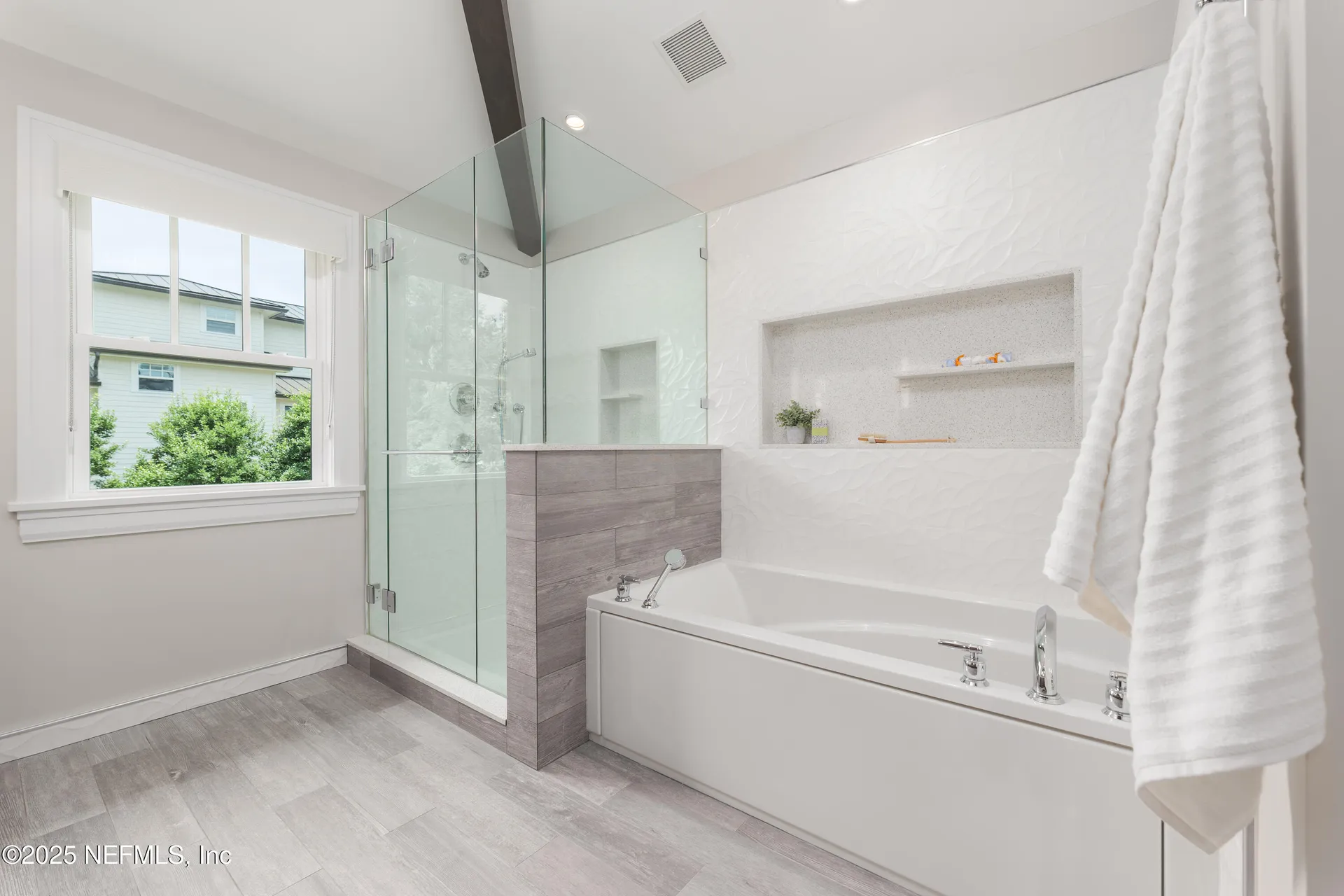 365 8th Street Atlantic Beach FL 32233