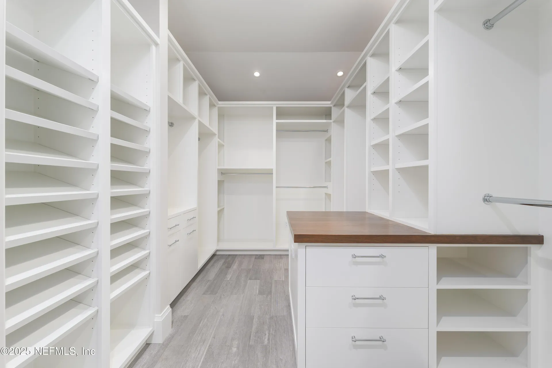 365 8th Street Atlantic Beach FL 32233