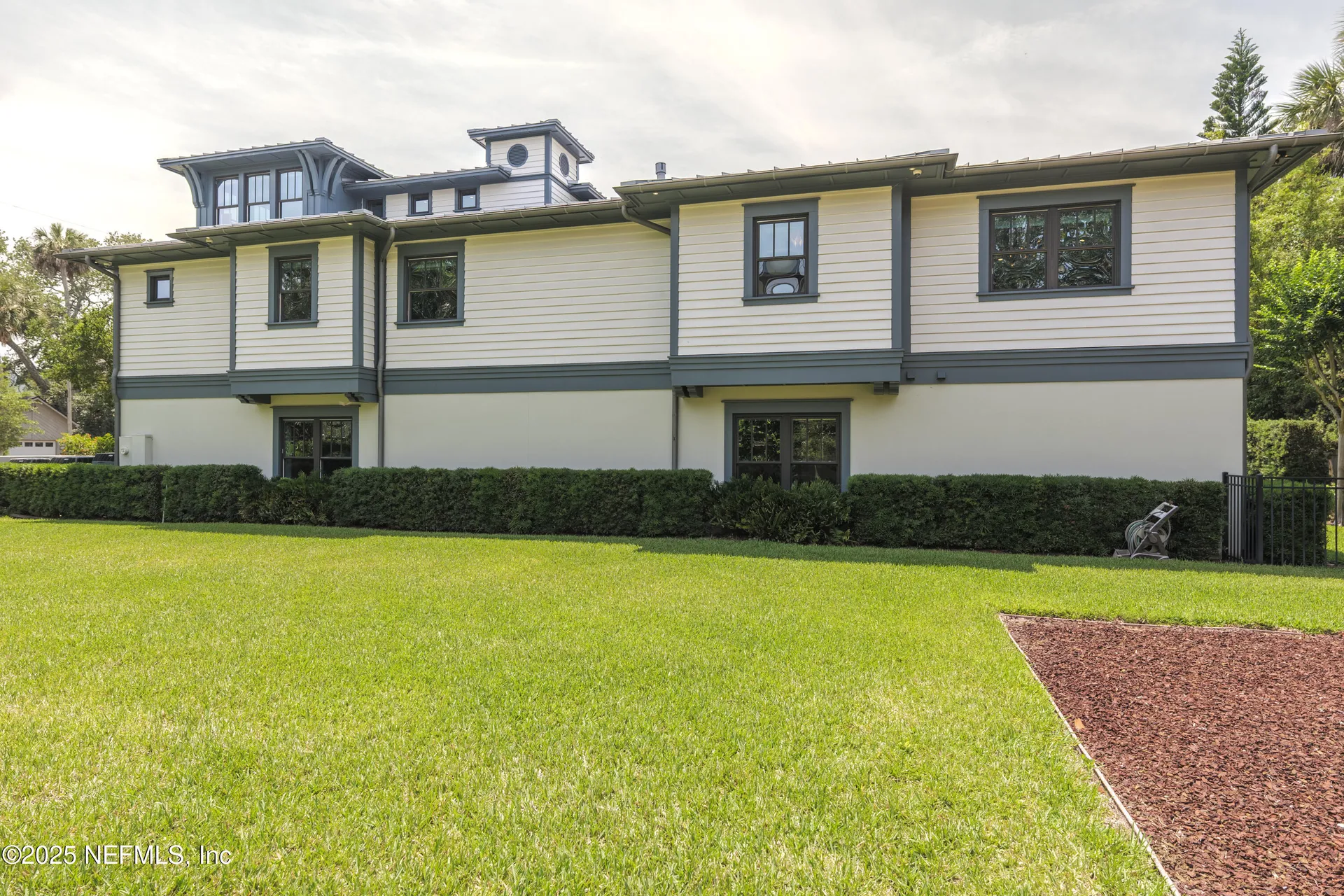 365 8th Street Atlantic Beach FL 32233