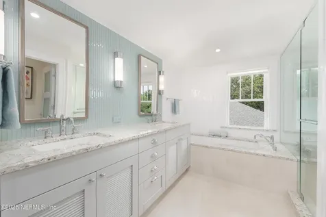 365 8th Street Atlantic Beach FL 32233
